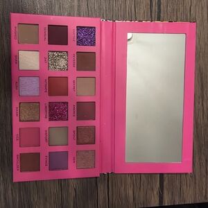 Revolution Pro Eyeshadow Palette with Mirror